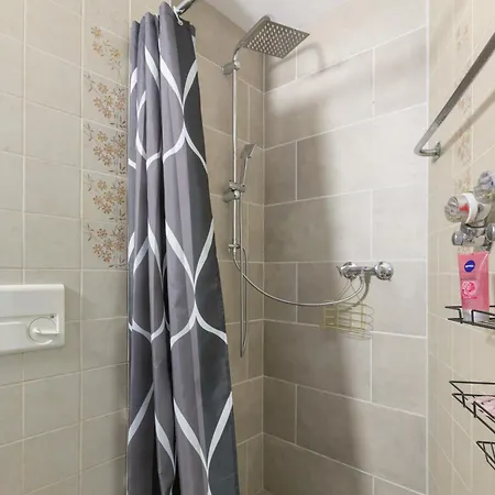 Διαμέρισμα Domus Lux 406 *
